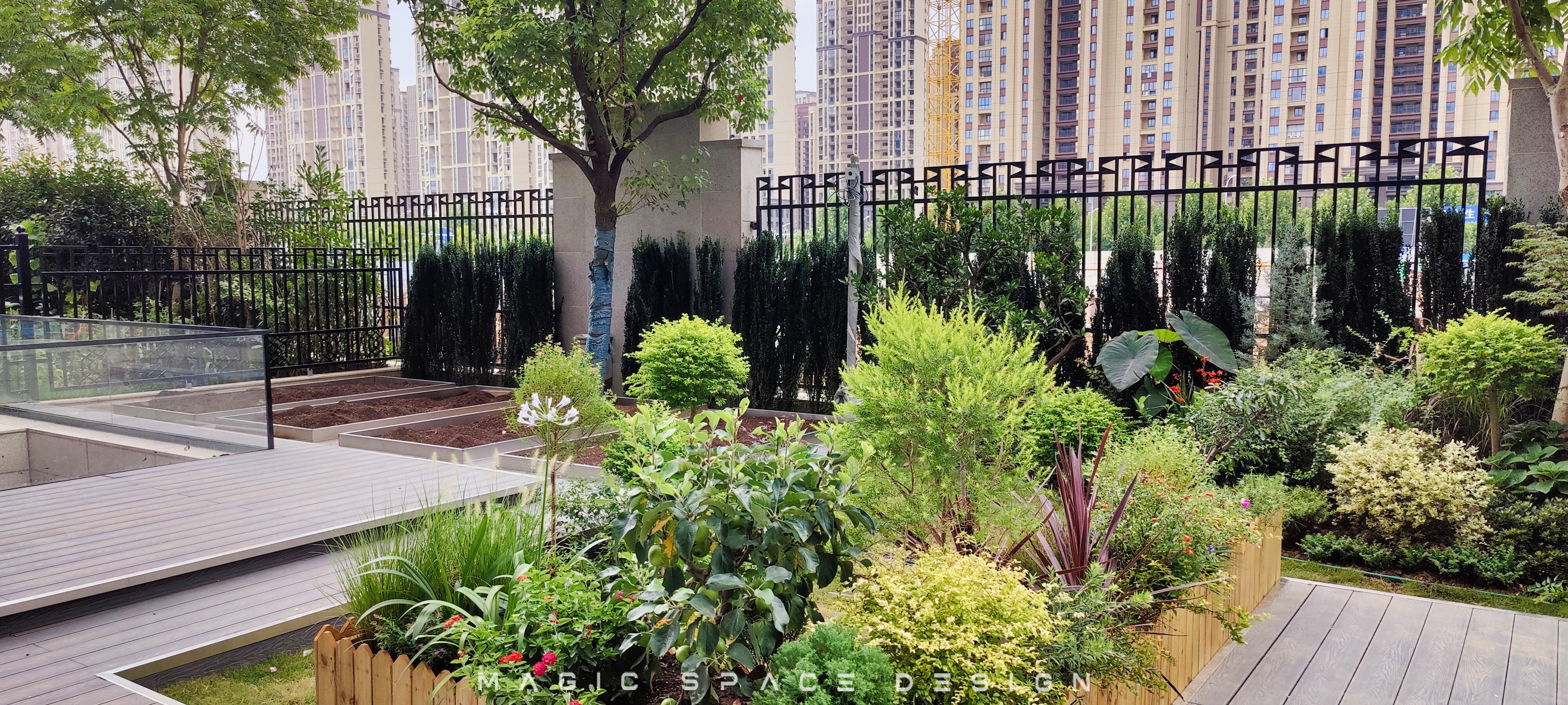 437㎡多层复式,把家里能拆的墙全拆了