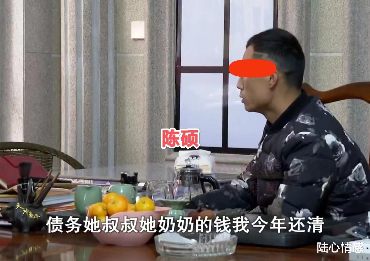 妻子生下二胎后,丈夫与00后女店员相恋,辩解称: 我只是逢场作戏