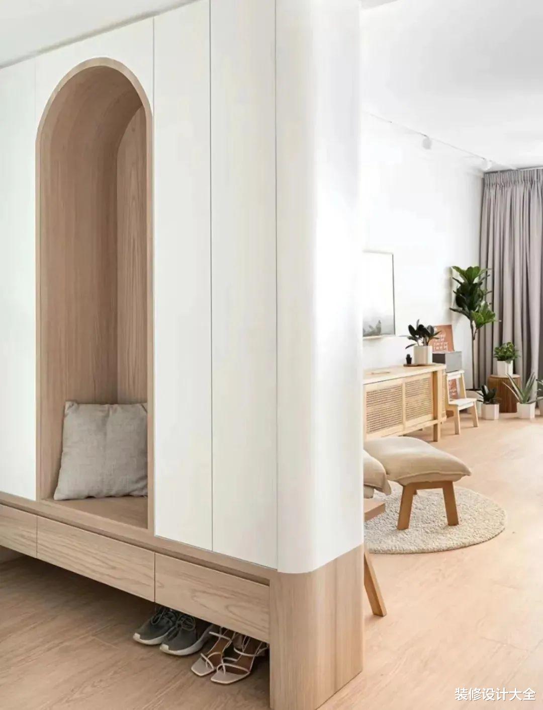 “弧形玄关柜”一进门就美翻，小户型也能装！