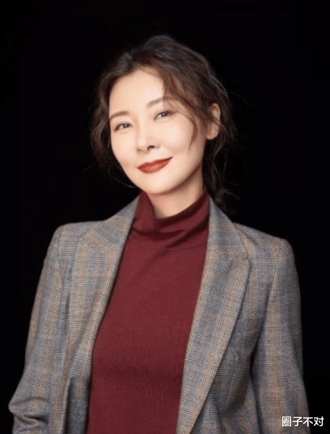 柯蓝|\根正苗红\柯蓝：背景不输韩雪被断言活不过38，情史丰富至今未婚