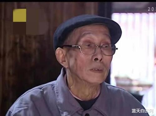 70岁大爷抛妻弃子纪实,与寡妇同居20年被抛弃后,下跪求寡妇还房
