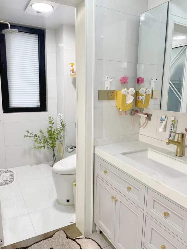 90后宝妈带着娃搞装修,因太会布置而走红,获得上万关注