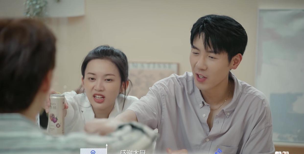 心动5|《心动5》六万CP暗戳戳发糖：女一潜意识动作暴露心意，老六好福气