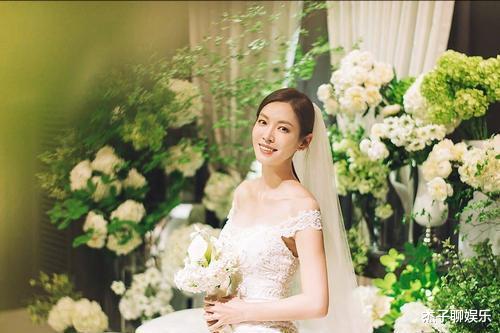 金素妍|对金素妍一见钟情，恋爱7个月闪婚，结婚五年无儿无女依旧恩爱