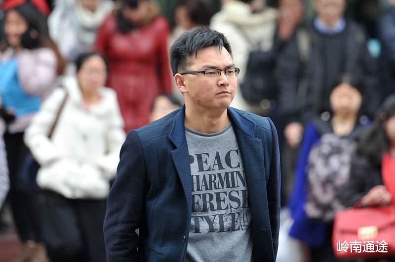 退休|38岁县局副局长，去市局当办公室主任，值得去吗？这是很好的机会