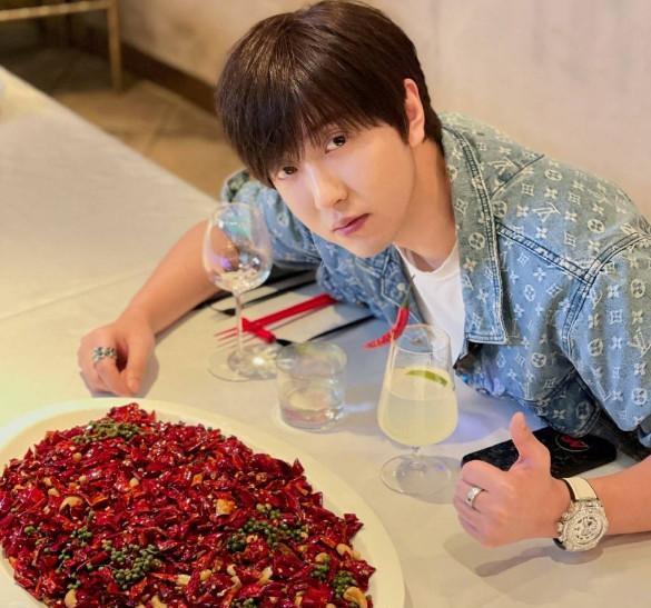 白冰|网红白冰打卡胖东来，揭露外来会员制超市真面目