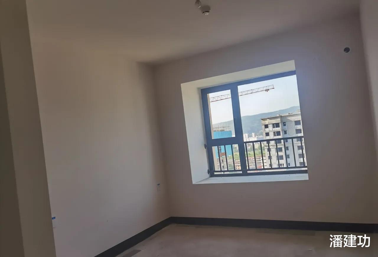 购房置业|月供2800元，70多万贷款买房，脑子进水了