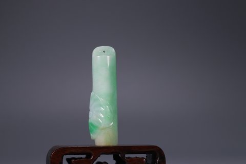 翡翠|回流 天然老翡翠领管