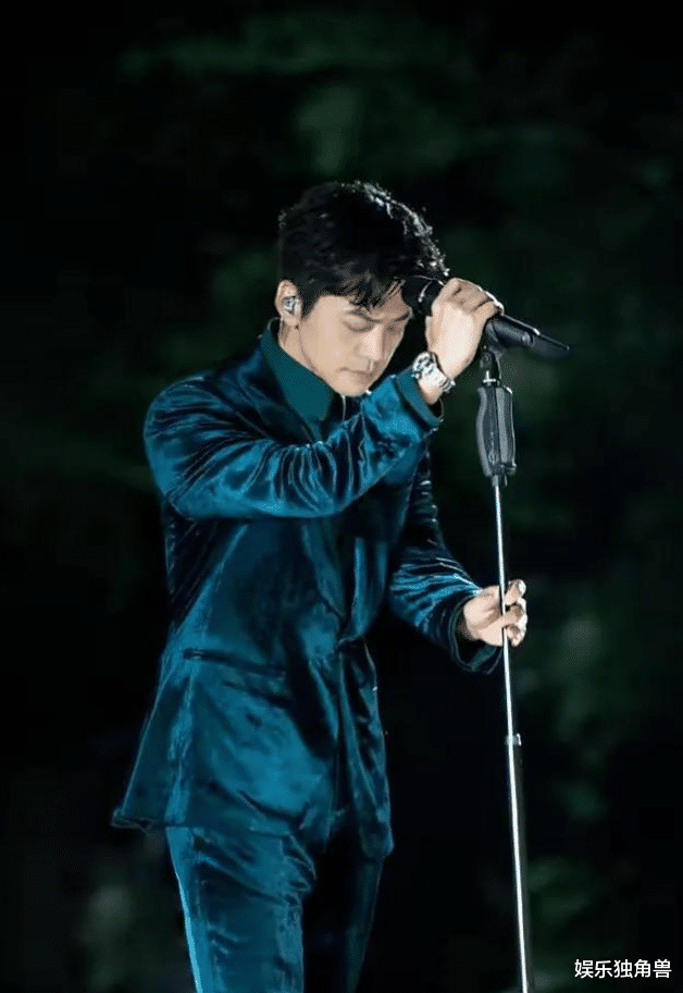 月亮|《小黄人2》拥抱视频号：一次极限挑战下的宣发双赢