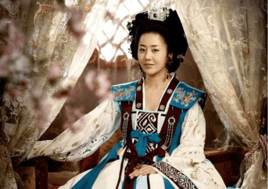 赘婿|具俊晔要带大S搬离豪宅,却买不起房?聊聊那些赘婿们吧……