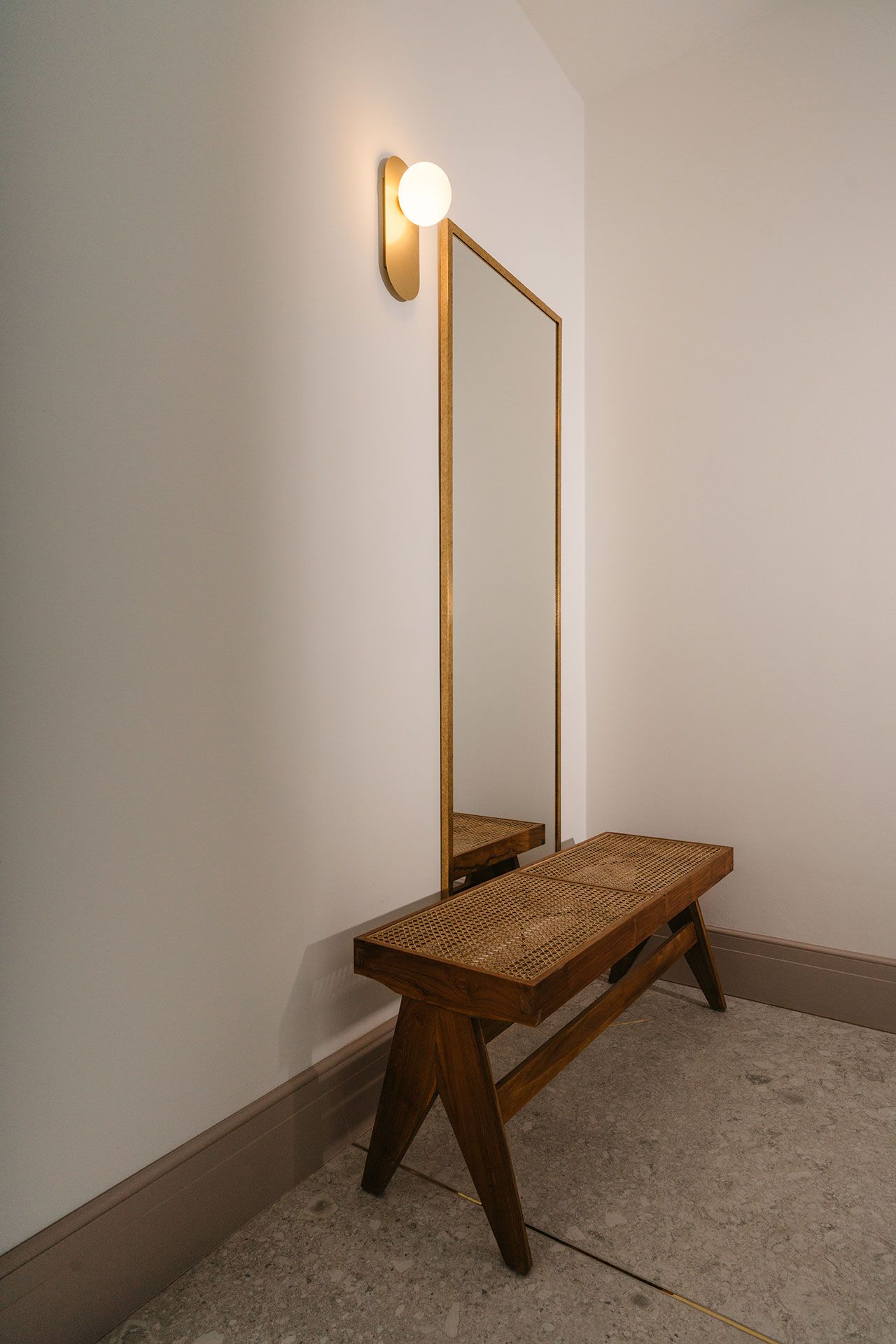 以复古风格改造克拉科夫公寓