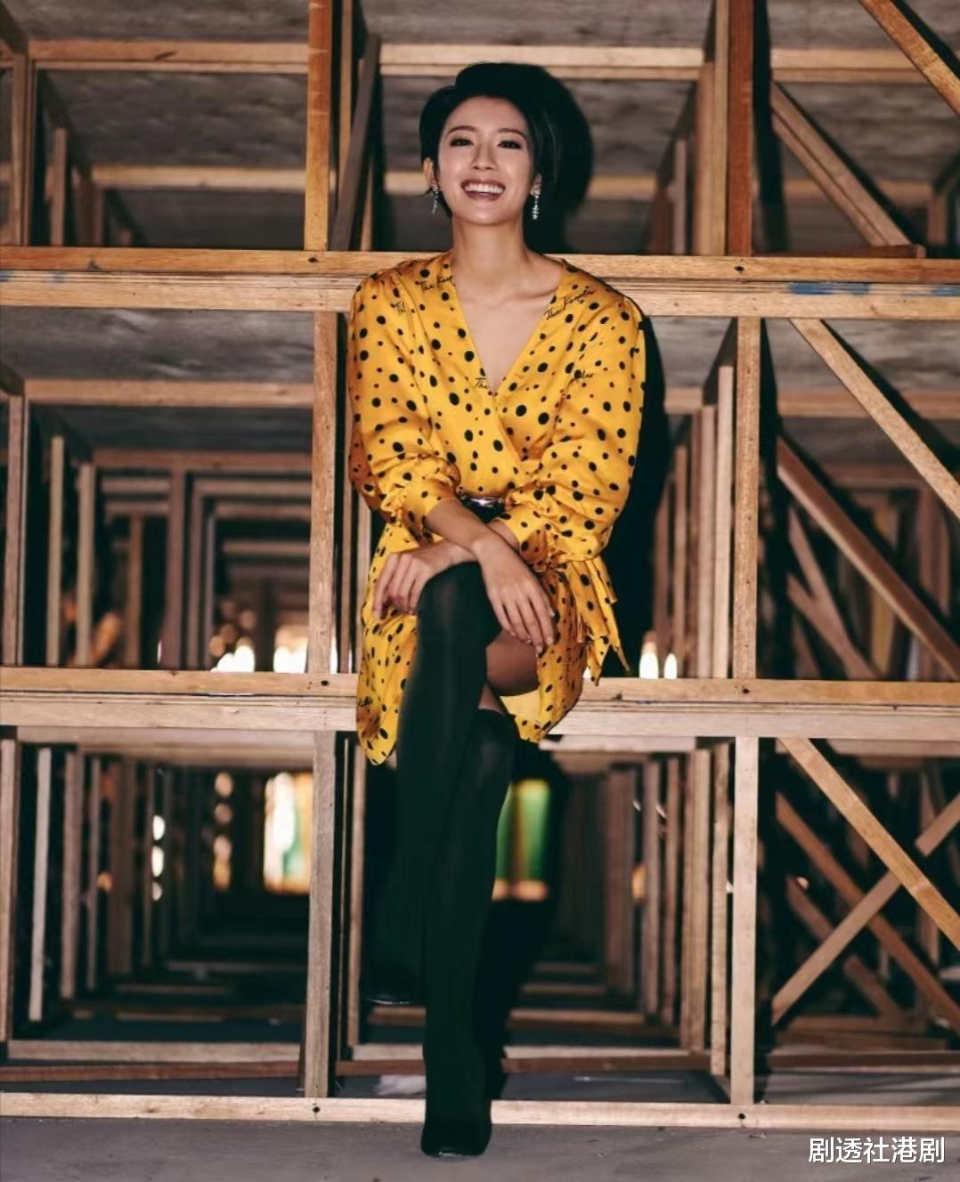 |续约可能性大！TVB上位小花去留成谜，被曝有望留下解决无线花旦荒