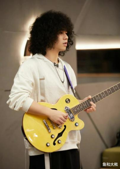 吴克群|《披哥2》释放16个席位,13人出道无悬念,4人有机会5人基本无缘