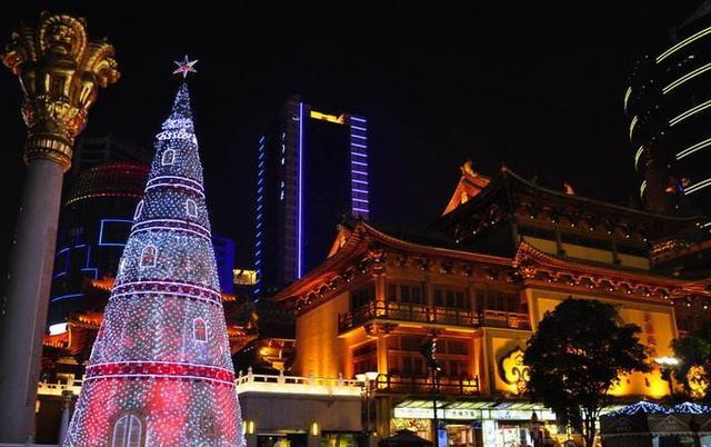 旅游市场|圣诞节最有氛围感的城市，亚洲国际大都会名不虚传