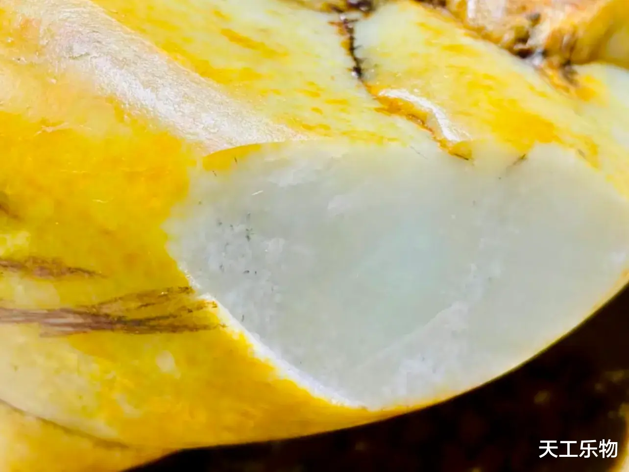 雕刻|掌眼、吃刀、大开门？聊聊那些让人听不懂的和田玉“黑话?”?！