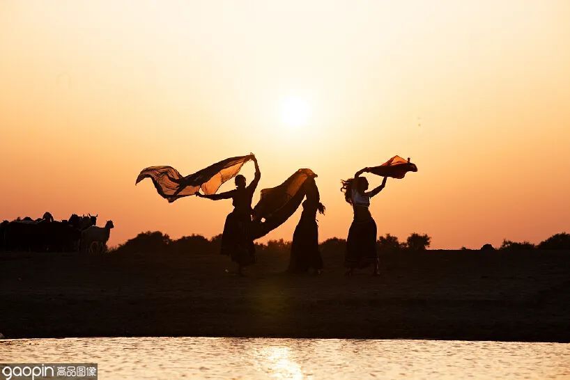 印度电影|年度私藏片单 | 最受欢迎的印度电影TOP10推荐!