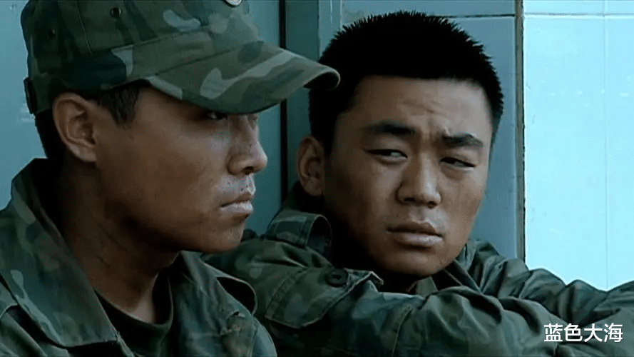 士兵突击|王宝强拒演，李晨险些丧命，《士兵突击》如何成为“军旅片之王”