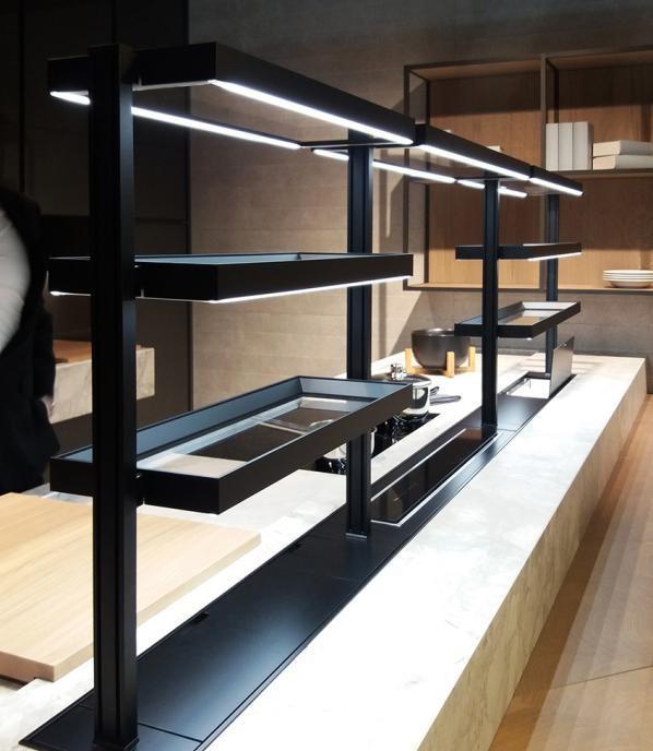 再装岛台都学学，中间加10cm宽收纳区，台面三分离，做饭效率翻倍