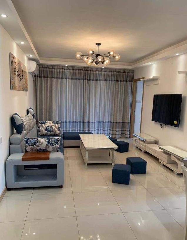 105平米的小三房,装修太美被称样板房,其实装修只花了8万就搞定