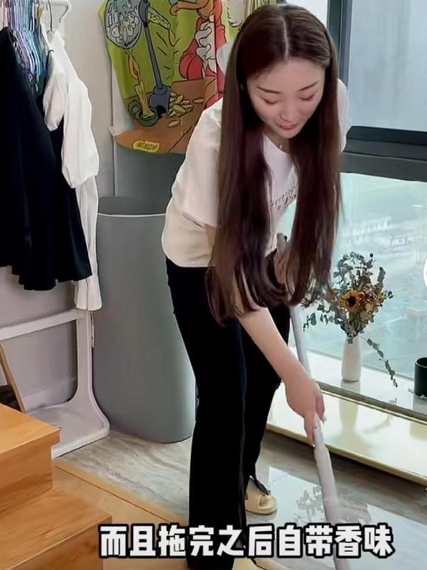 陈亚男|陈亚男做种草君，疑为带货做准备，网友：5月绑架案开庭了吗？