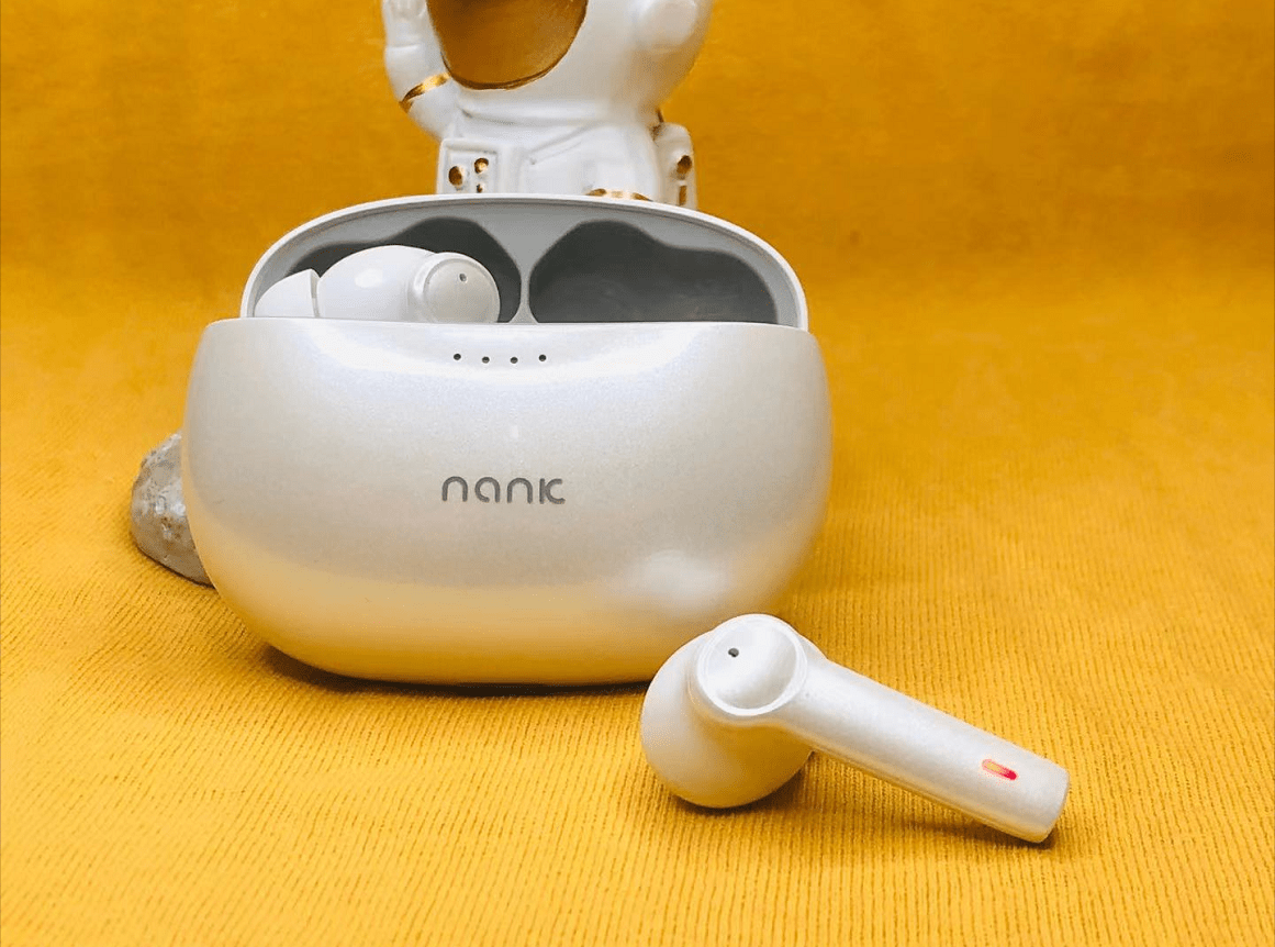 投影仪|有没有女生专用的蓝牙耳机? 四款佩戴最舒服的入耳式耳机分享