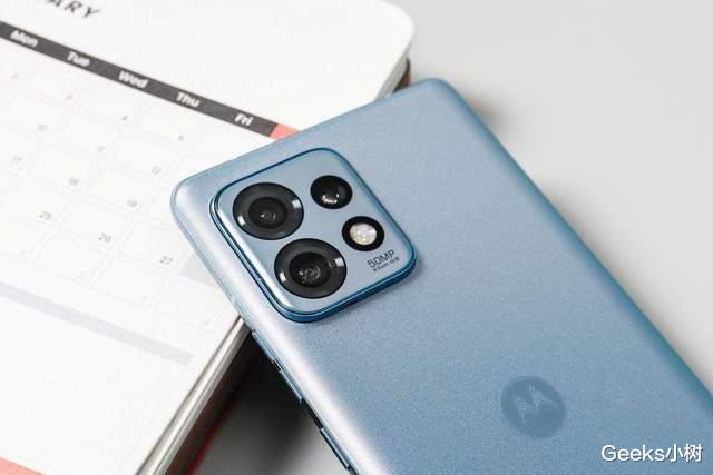 颜值、性能、影像全部都拉满!moto X40实测:真·全能新旗舰