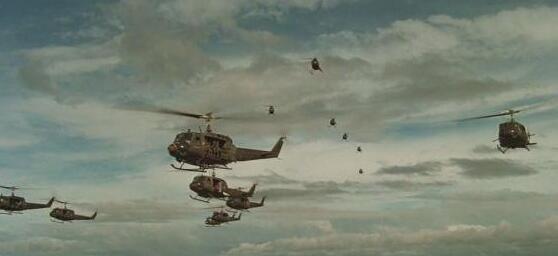 科波拉|不能重拍的镜头：西游记一场戏烧掉工人20年工资，科波拉烧万亩森林