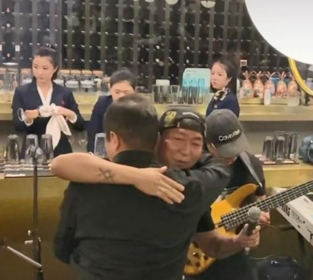 白百何|和大佬明星频频聚会,白百何带张思麟共享人脉圈,言语曝女强男弱