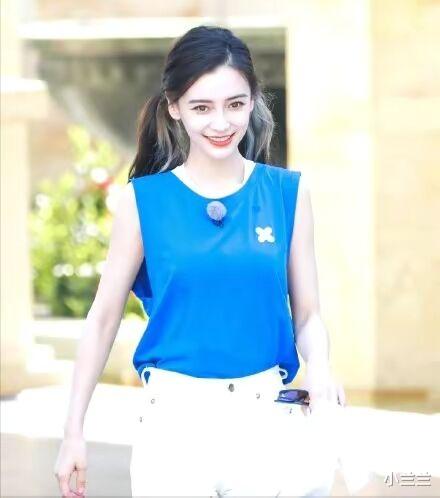 Angelababy|资源降级,被新人打脸,离开黄晓明的baby到底有多惨?