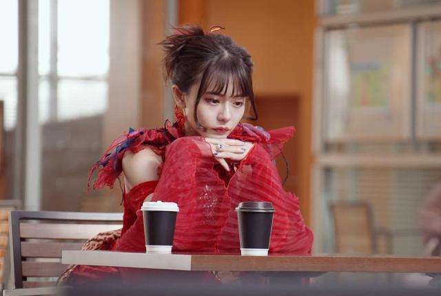 假面骑士利维斯|假面骑士利维斯：22话全员遭遇剧情杀，恶魔狂笑，阿基蕾拉成赢家