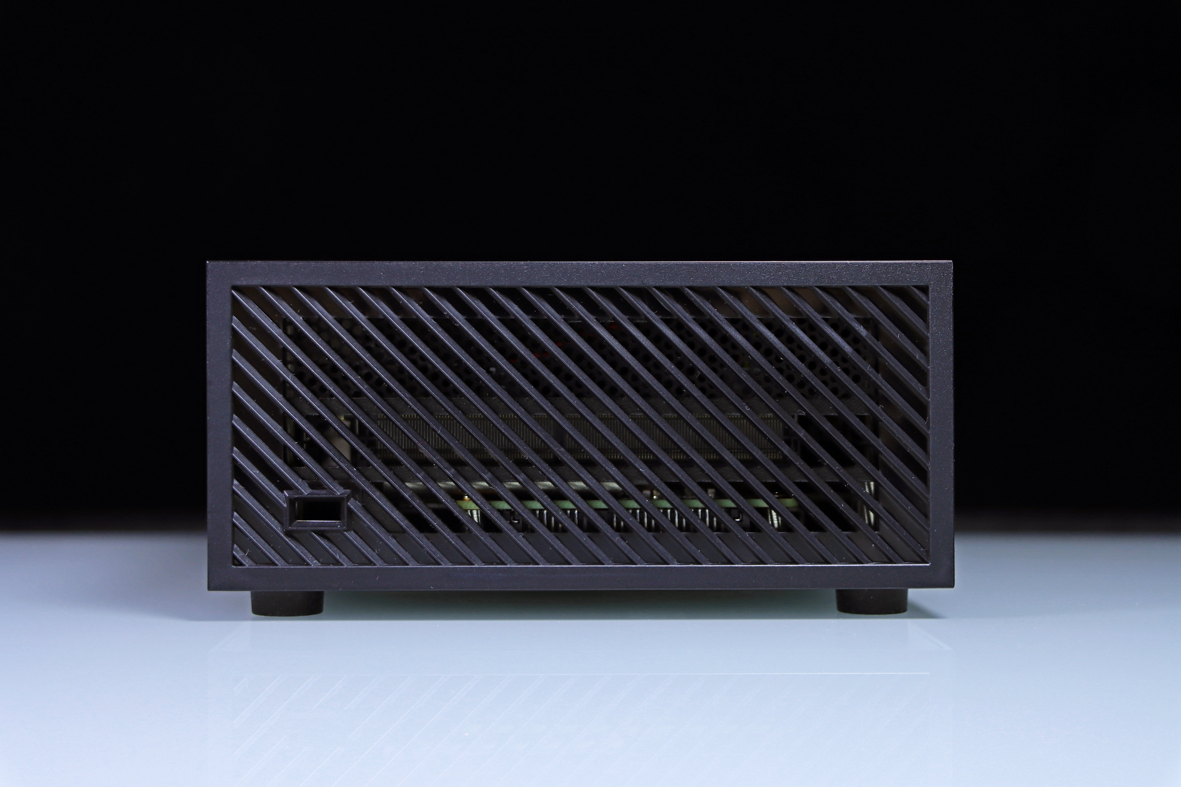 vivo|0.9L 体积!新潮 & 极简的 MiniPC——华硕 PN63