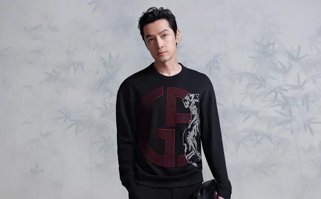 林一|何炅又翻车?林一恋爱了?胡歌新剧?刘昊然神隐?