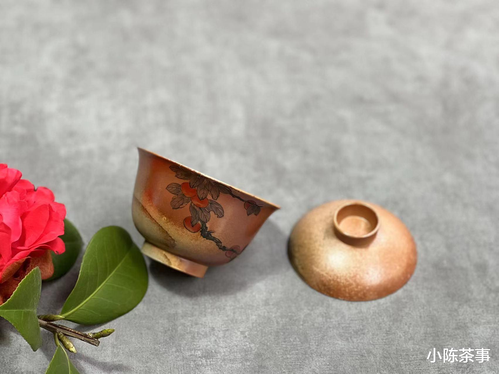 |白茶适合用什么茶具冲泡?盖碗、玻璃杯,还是紫砂壶?