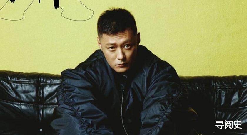 余文乐|余文乐和4岁儿子同框大秀帅气照!潮流牛仔造型被赞英俊潇洒的父子