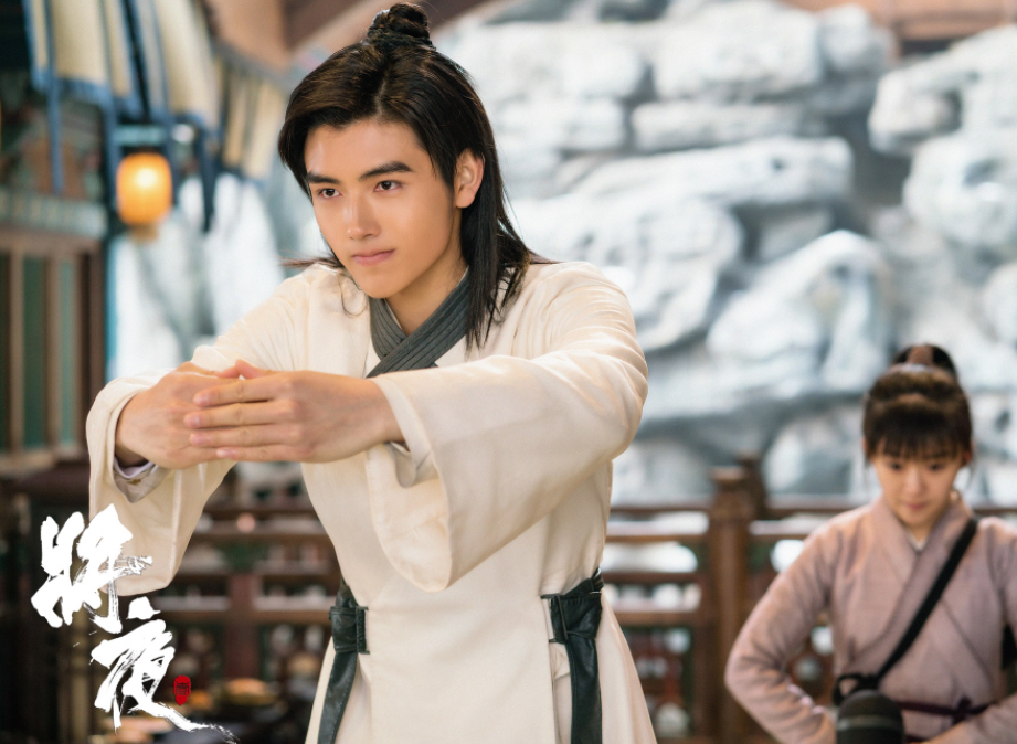 陈飞宇|史上“最奇葩”电视剧！主角没一个认识，配角却全都是巨星