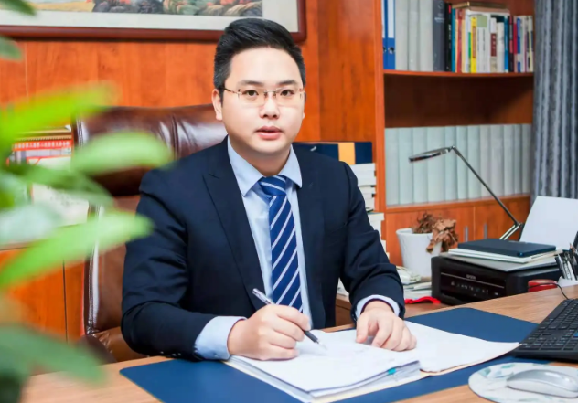 医生|丈母娘眼中“理想女婿”职业,公务员屈居第二,榜首大家都抢着要