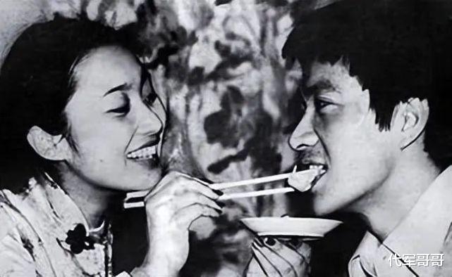 周里京|著名演员周里京：28年前妻子不幸遇害，再婚娶小10岁粉丝很幸福