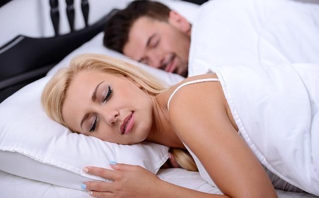 衰老|加速男性衰老的四大行为，吸烟喝酒不算什么，最后一个男人都会犯