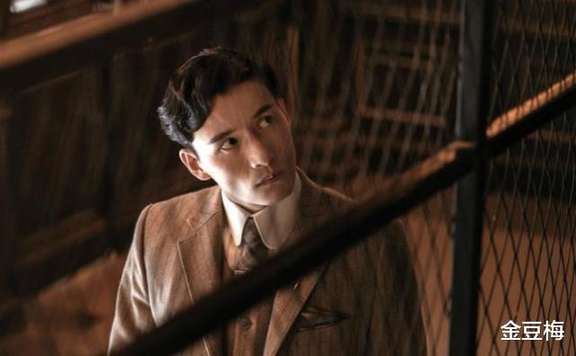 传家|《传家》易书业最大的悲哀不是成为卖国者，而是死在了钟灵的手上