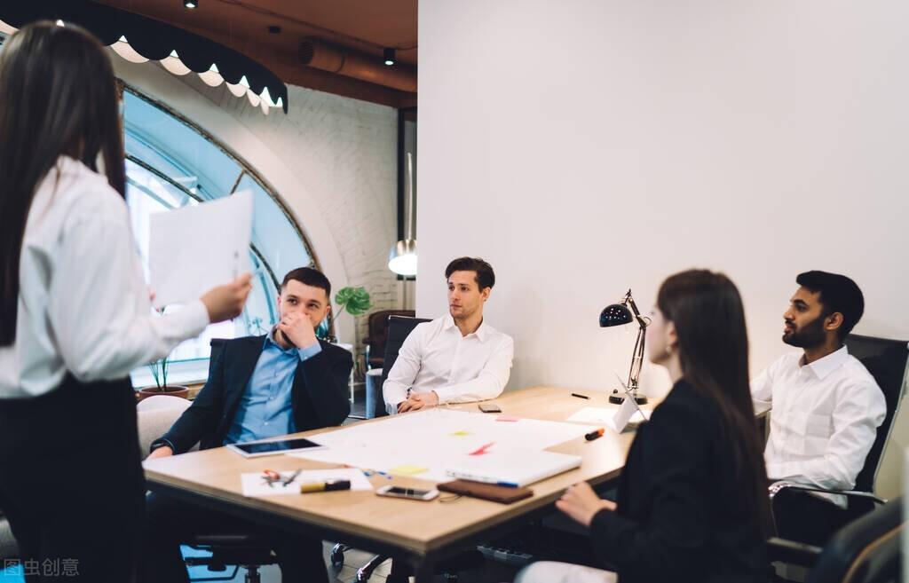 圣经|影响力仅次于圣经的《高效能人士的七个习惯》,值得我们多读几次