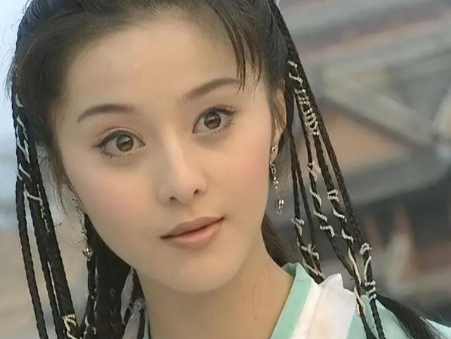 小李飞刀|20年后再看《小李飞刀》:但凡男主丑一点,都压不住这一众美人