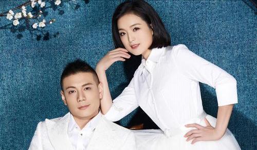 白雪|36岁娶大8岁白雪，开豪车住豪宅成人生赢家，原艺凭什么？