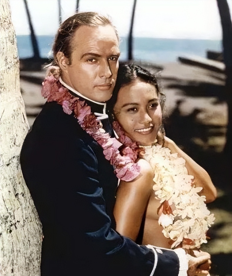 马龙·白兰度|大溪地女孩：19岁遇到36岁马龙·白兰度，孩子生了10年后才被承认