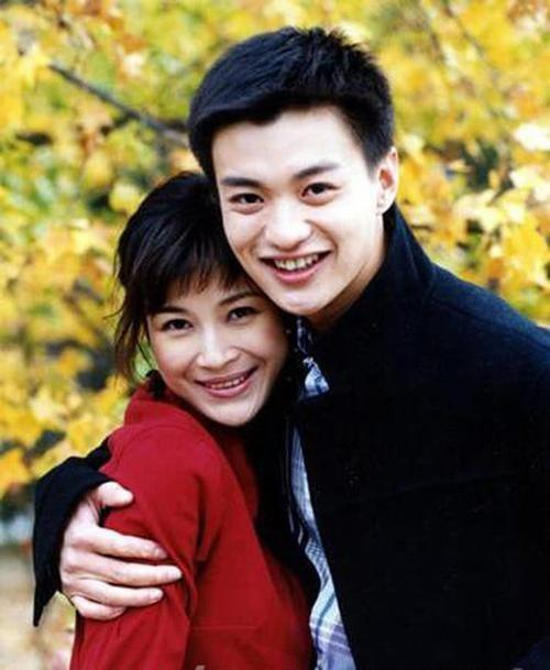 童蕾|富商周旭辉:44岁娶小12岁女星童蕾,获刑3年后,妻女怎么样了?