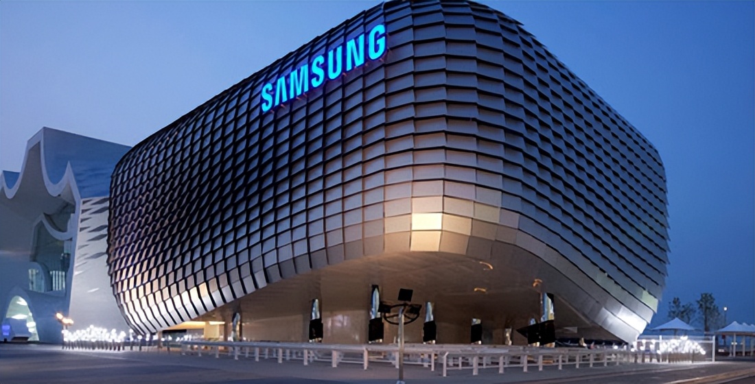 显示器|三星M8智慧显示器发布，极佳的性能外加超薄屏幕是种什么体验？