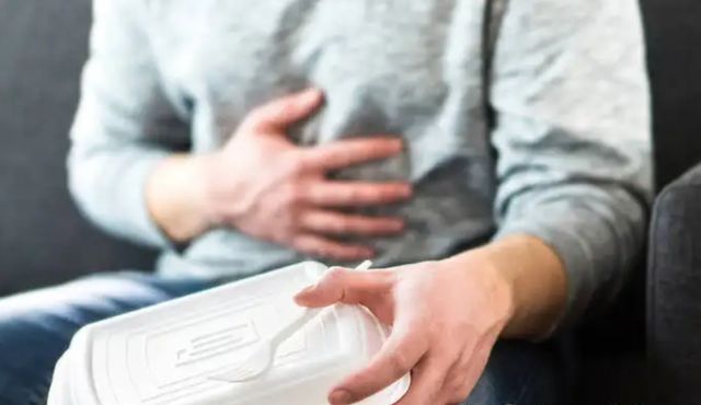 胃炎|每天吃一个煮熟的苹果，坚持一阵，“3甜头”或会悄然而至