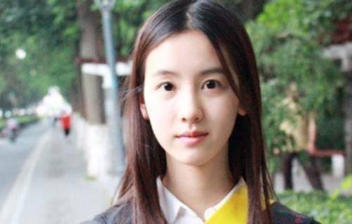 陈都灵|“初恋脸”女星如今状态成迷，刚出道时媲美奶茶妹妹