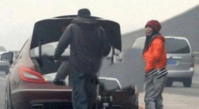 于荣光|“演员”于荣光:身价过亿对丑妻不离不弃,用一招让父亲多活7年