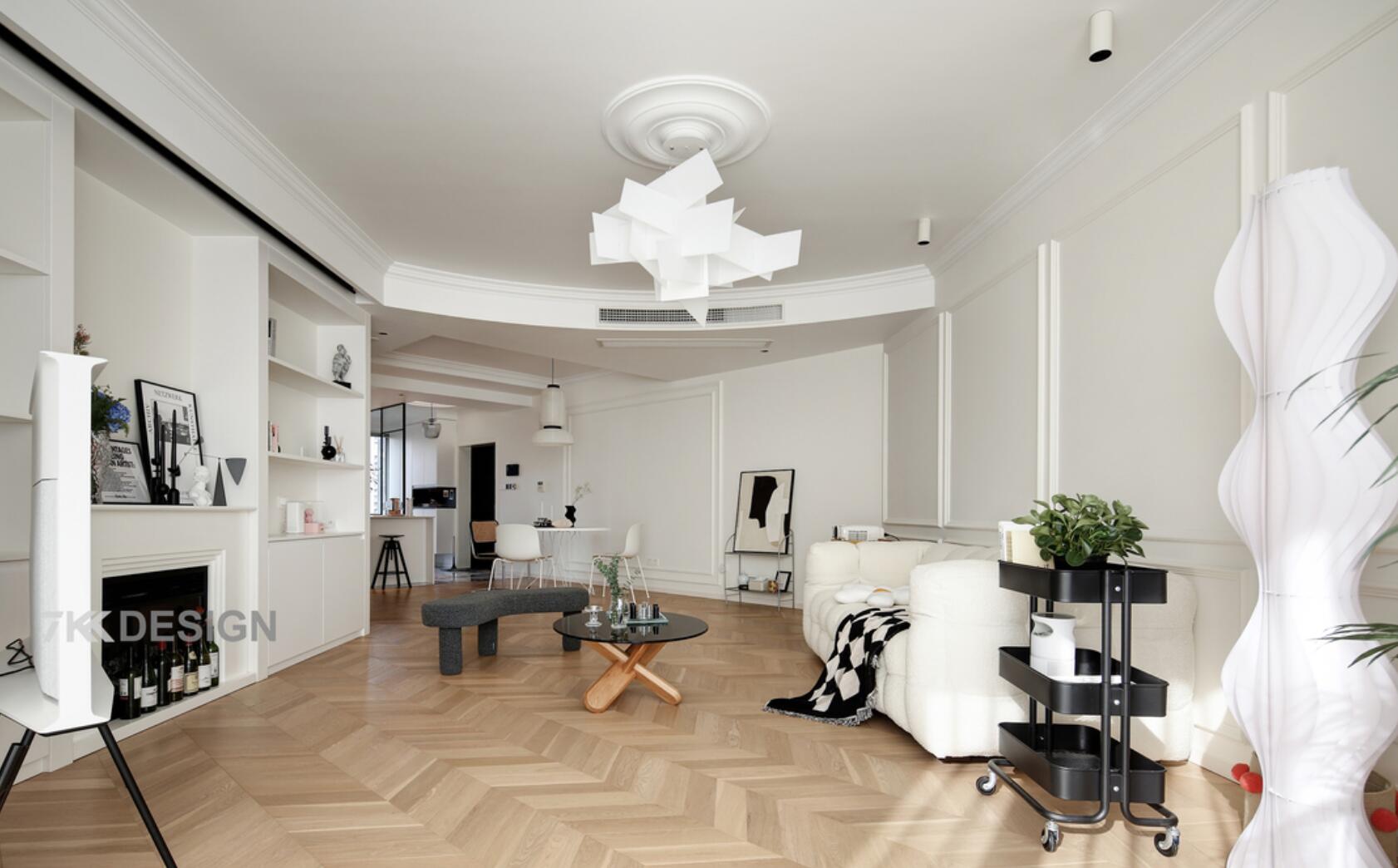 90后的她,靠父母买下160㎡大宅,改造后,骨子里都透着优雅