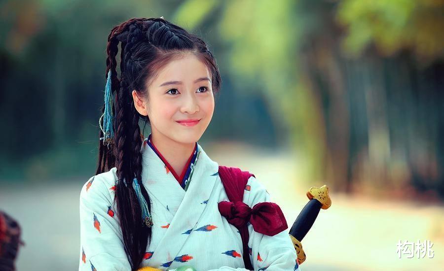 墨白|继《微微一笑很倾城》后又一部都市游戏剧集杀青，女主让人期待！